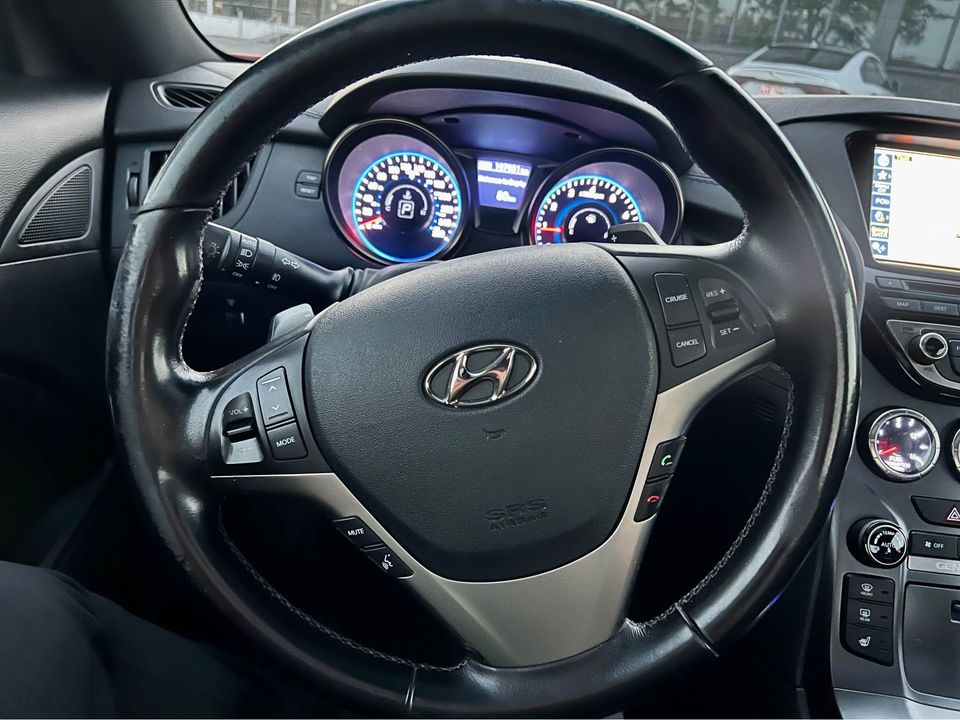 2013 Hyundai genesis coupe