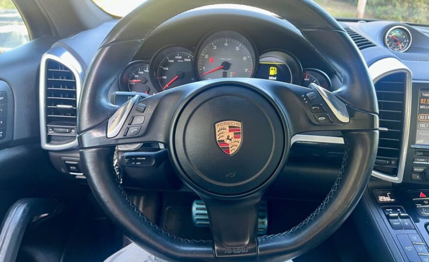 2013 Porsche cayenne