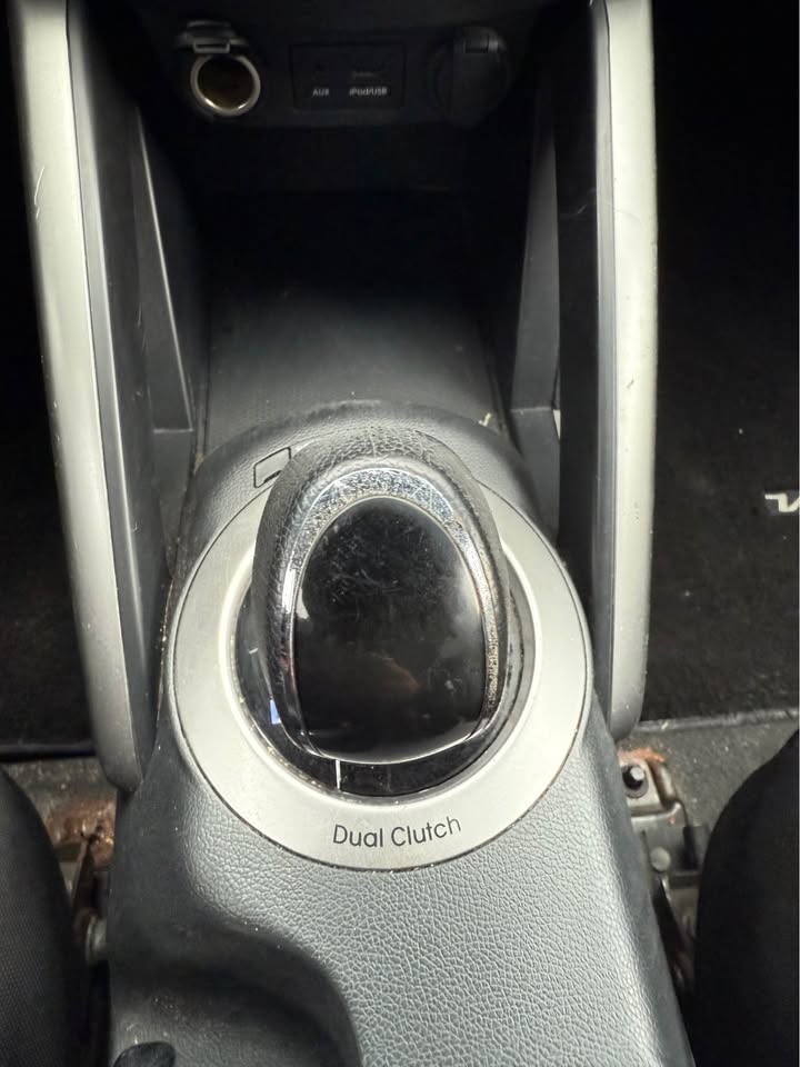 2012 Hyundai veloster
