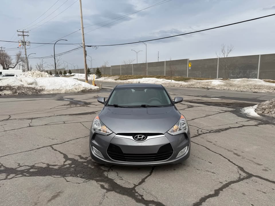2012 Hyundai veloster
