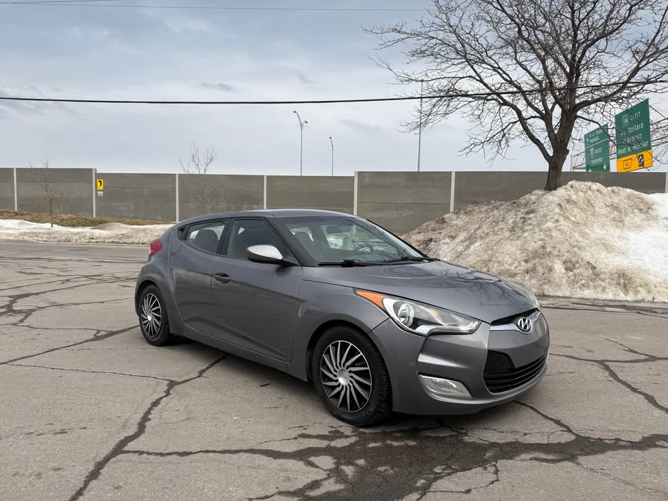 2012 Hyundai veloster