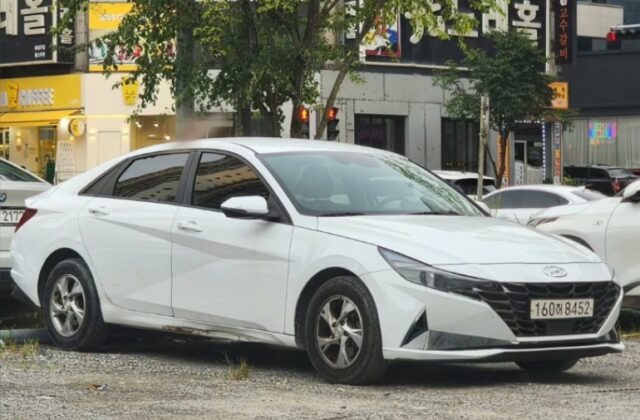 2021 Hyundai Elantra Preferred